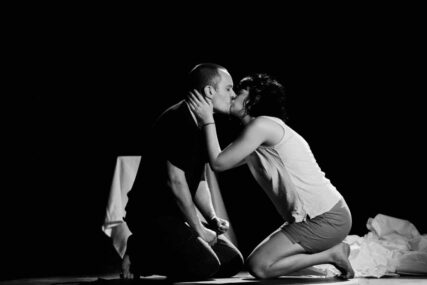 Danny and the deep blue sea photo 01